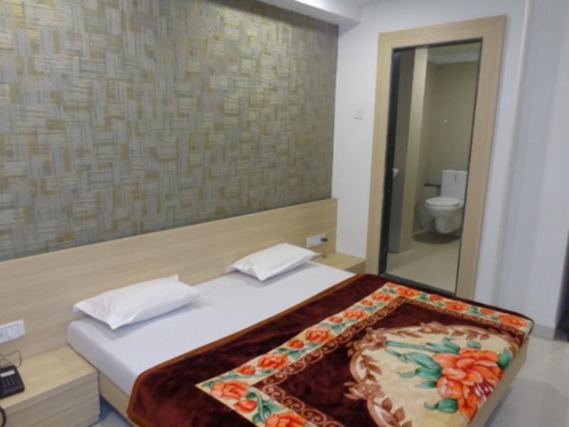 בהופאל Fabhotel Royal Palace II מראה חיצוני תמונה